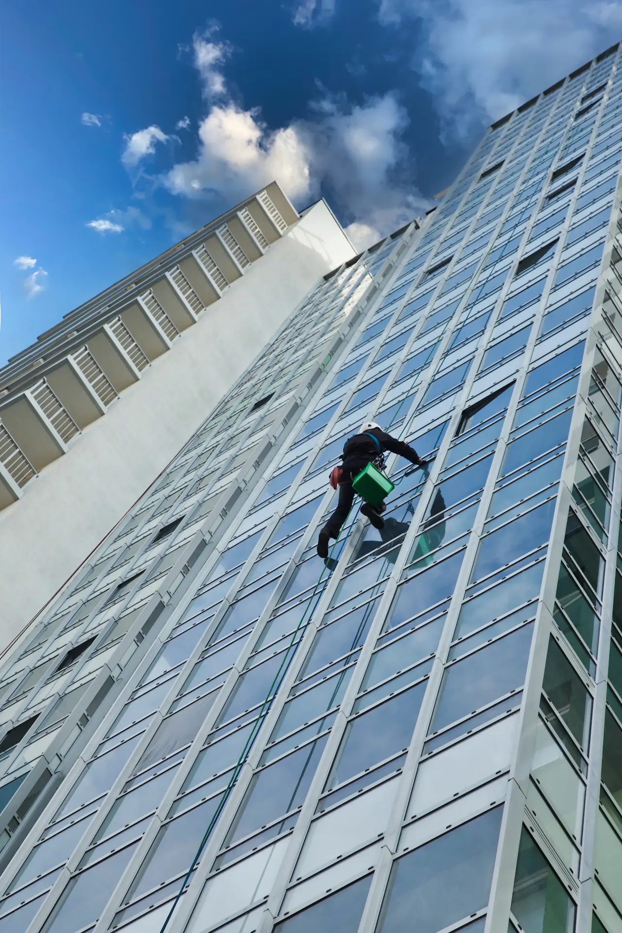 High-rise window cleaning rope access technician Florida